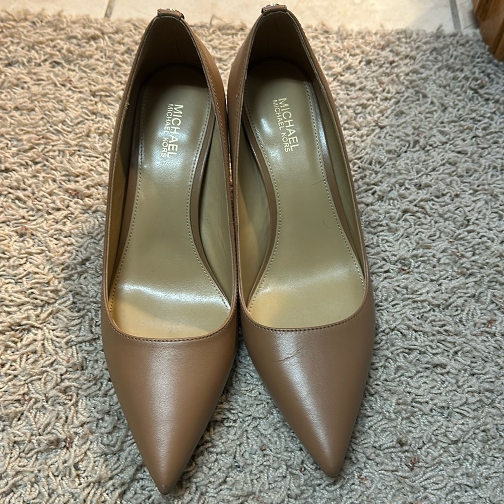 Michael Michael Kors nude high heels